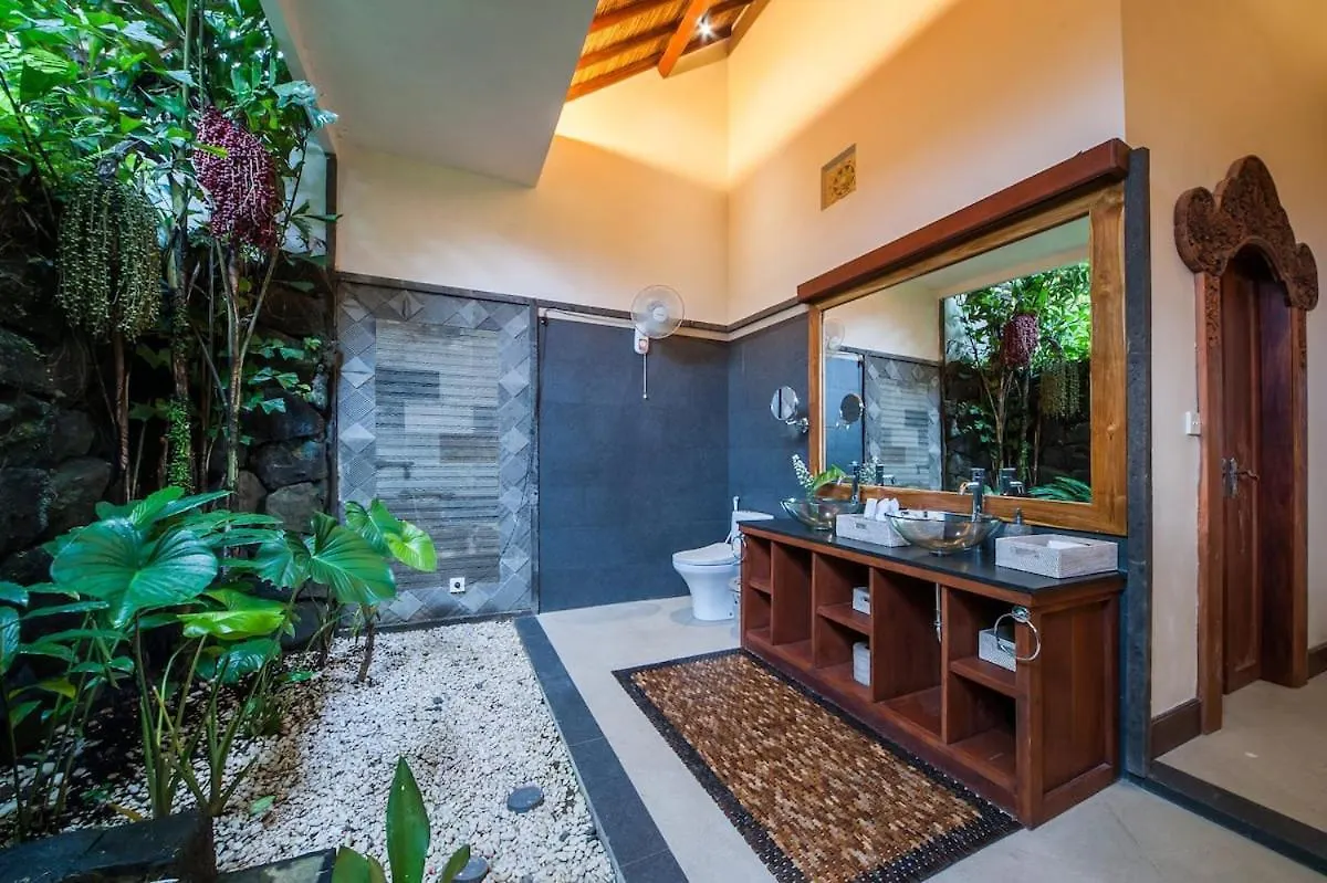 Luxury 3Br Infinity Jungle View Aashaya Villa Ubud 0*, Ubud (Bali)
