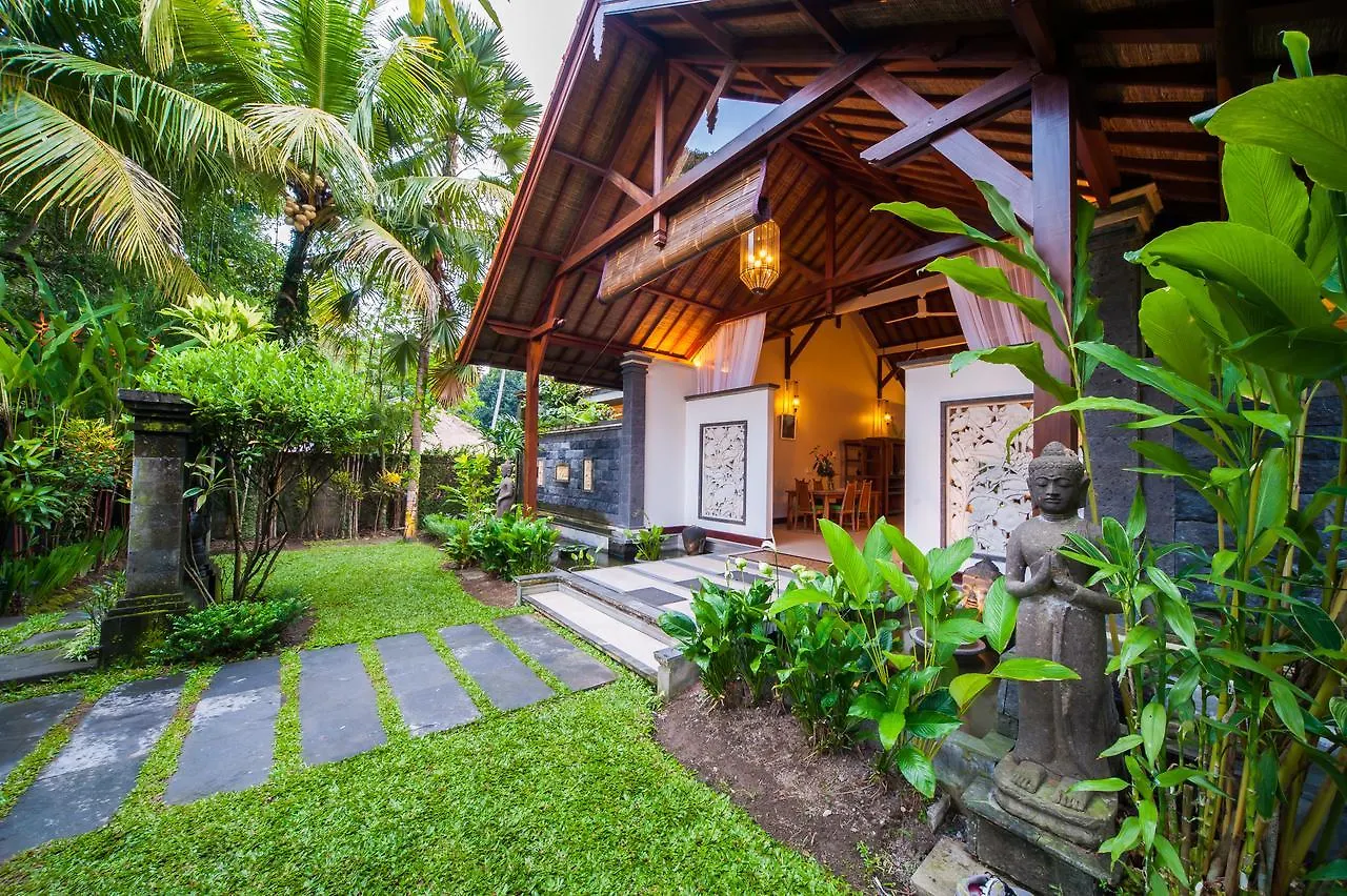 Luxury 3Br Infinity Jungle View Aashaya Villa Ubud 0*, Ubud (Bali)