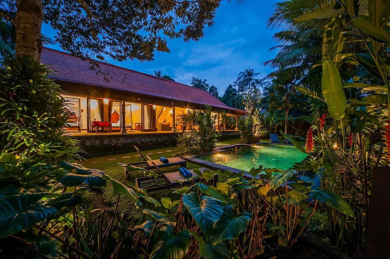 Luxury 3Br Infinity Jungle View Aashaya Villa Ubud Indonesia